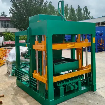 QT4-20 Semi-Automatic Hydraulic Concrete Paving Hollow Brick Making Machinery
